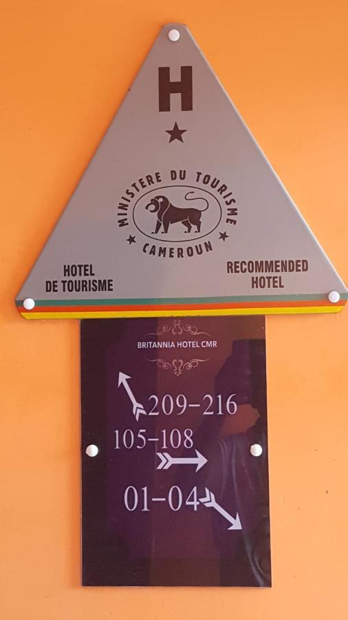 Britannia Hôtel Cmr Yaoundé Esterno foto